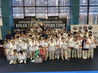 Сочинская команда спортсменов синкёкусинкай получила Кубок главы города Сочи